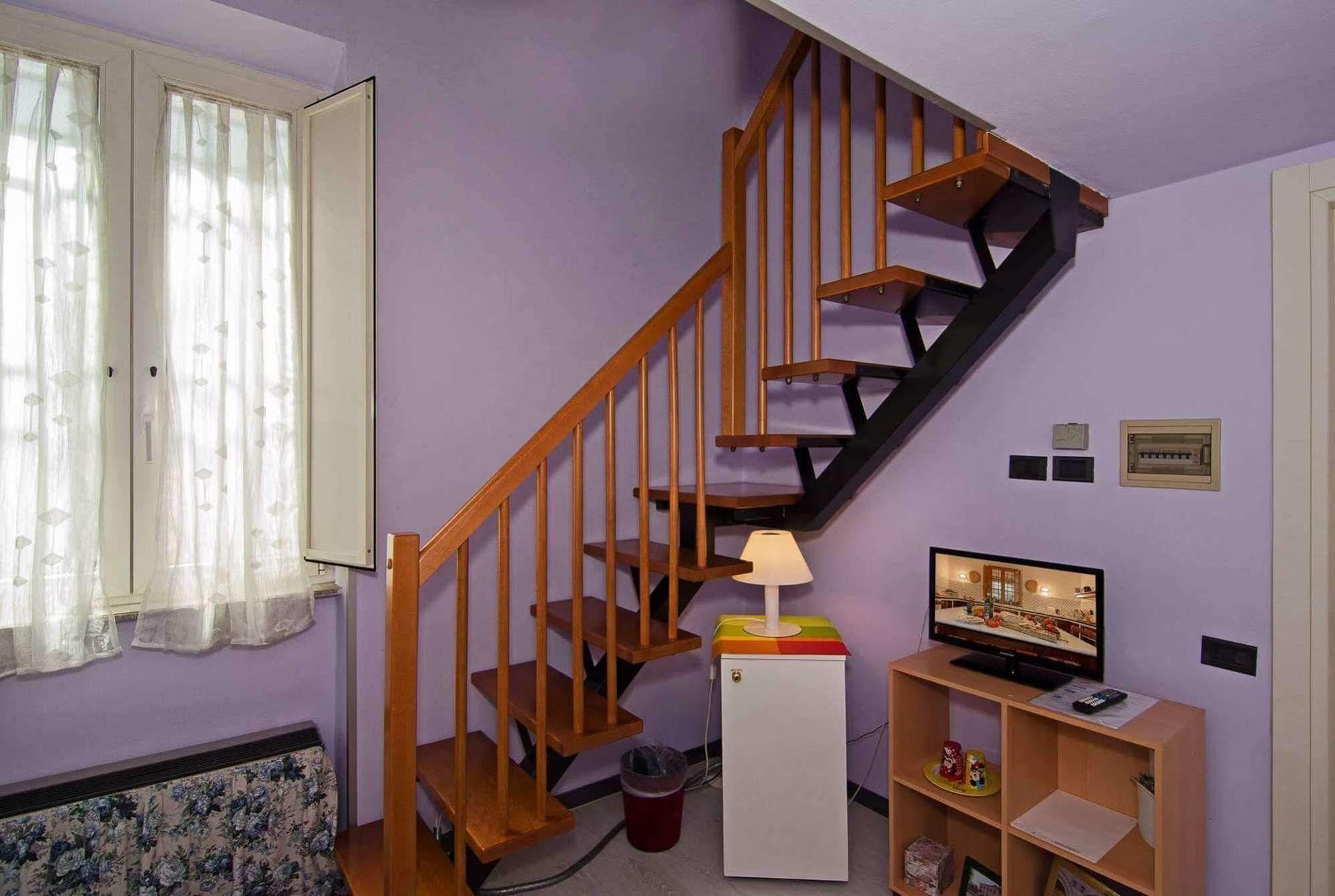 Hotel Rex Лука Екстериор снимка
