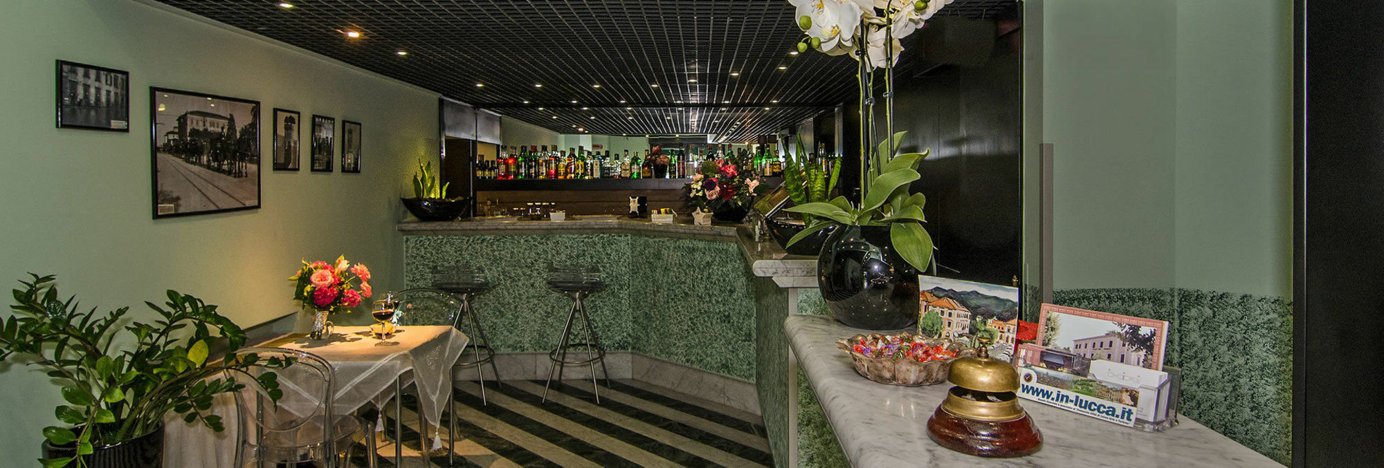 Hotel Rex Лука Екстериор снимка